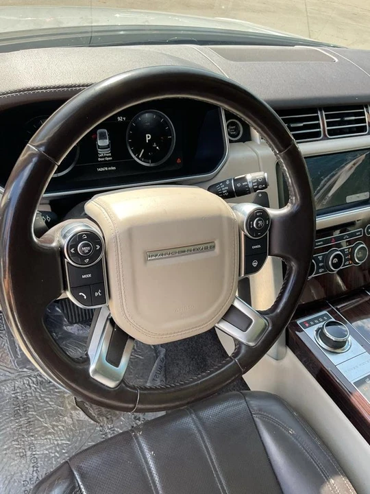 2017 Land Rover Range Rover L405 - Image 16 of 19