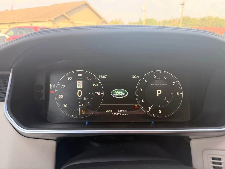 2017 Land Rover Range Rover L405 - Image 8 of 12