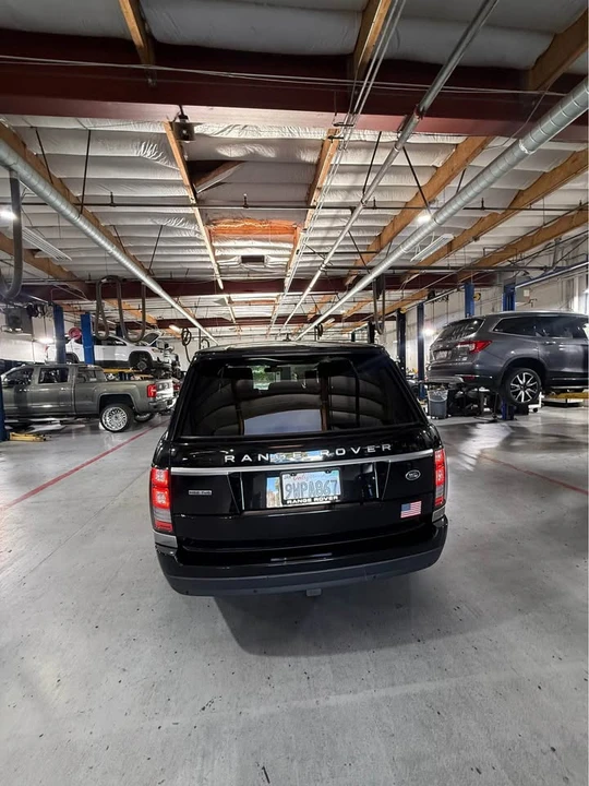 2017 Land Rover Range Rover L405 - Image 5 of 18
