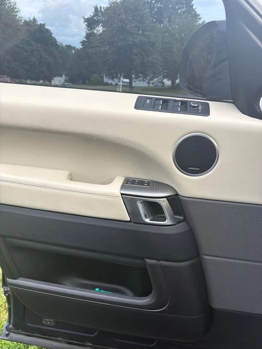 2017 Land Rover Range Rover L405 - Image 10 of 15