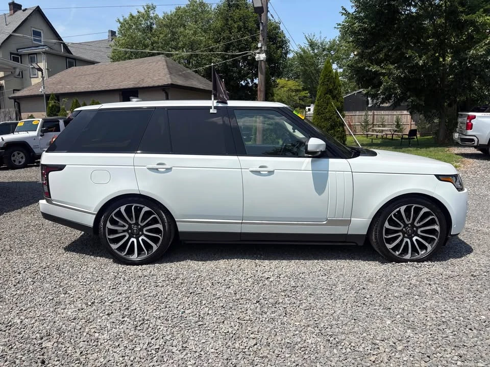 2017 Land Rover Range Rover L405 - Image 8 of 20