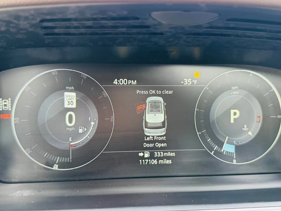 2017 Land Rover Range Rover L405 - Image 13 of 17