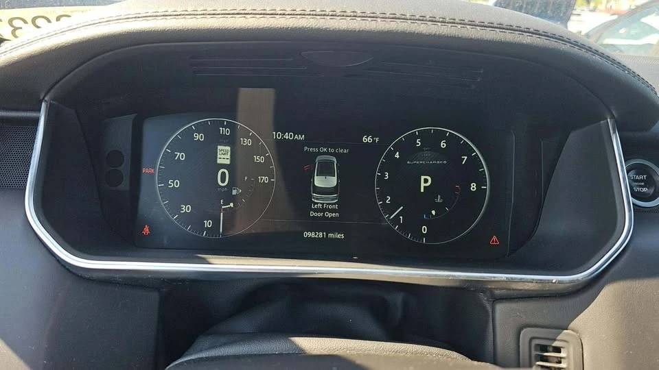 2017 Land Rover Range Rover L405 - Image 11 of 18