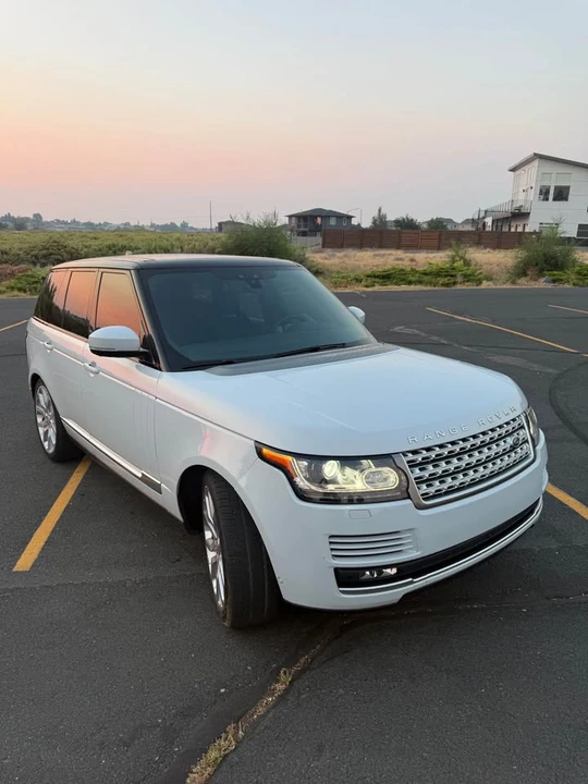 2017 Land Rover Range Rover L405 - Image 3 of 20