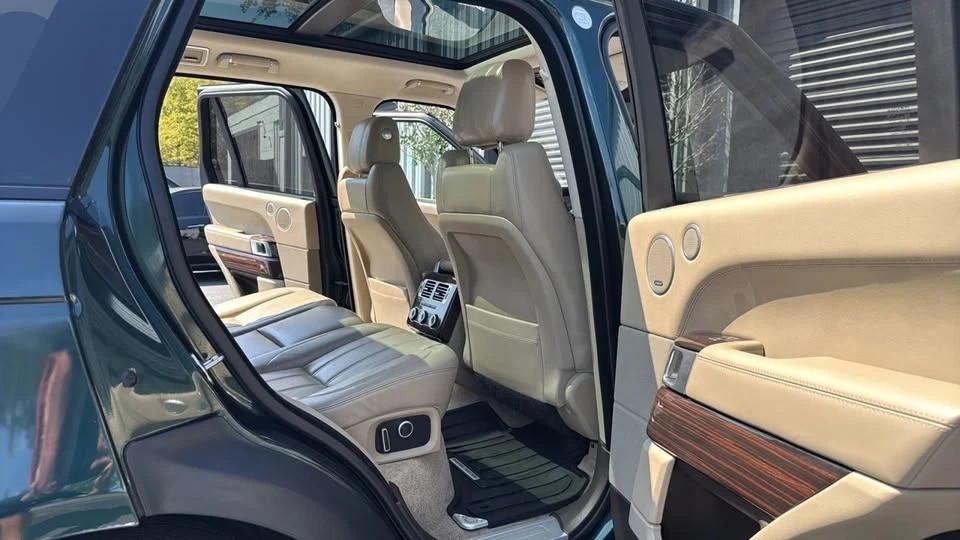 2017 Land Rover Range Rover L405 - Image 12 of 20