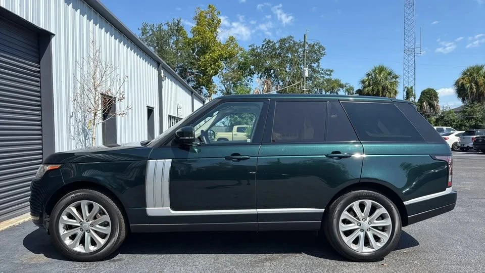 2017 Land Rover Range Rover L405 - Image 4 of 20