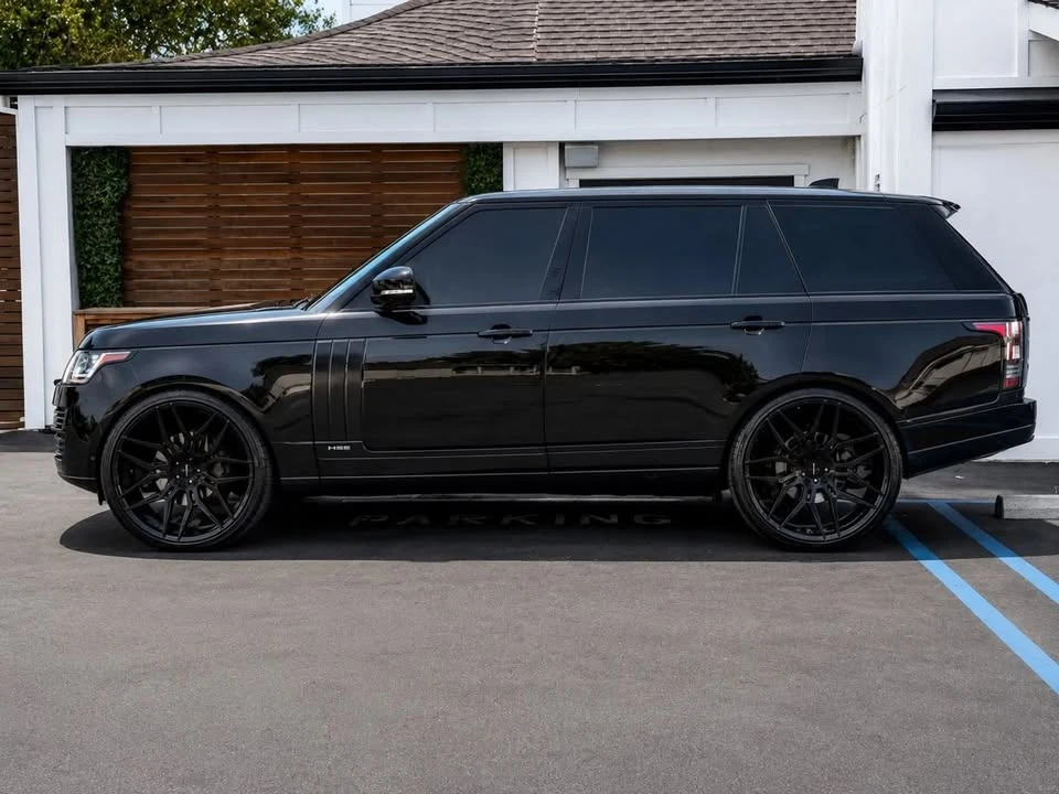 2017 Land Rover Range Rover L405 - Image 10 of 20
