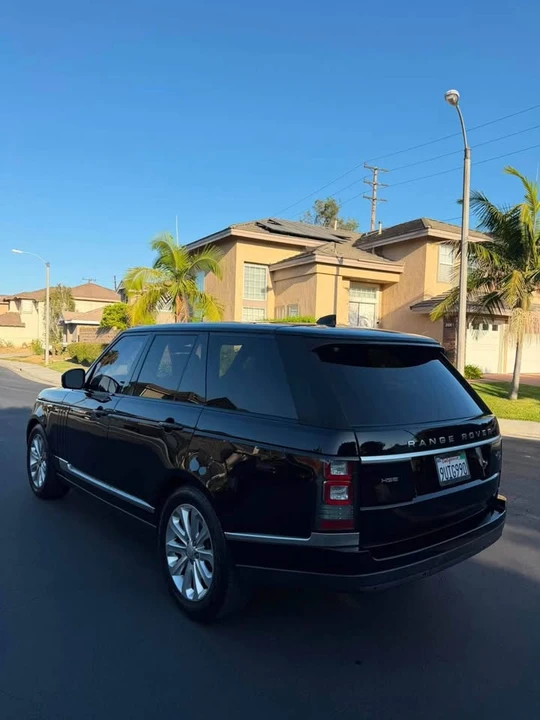2017 Land Rover Range Rover L405 - Image 4 of 12