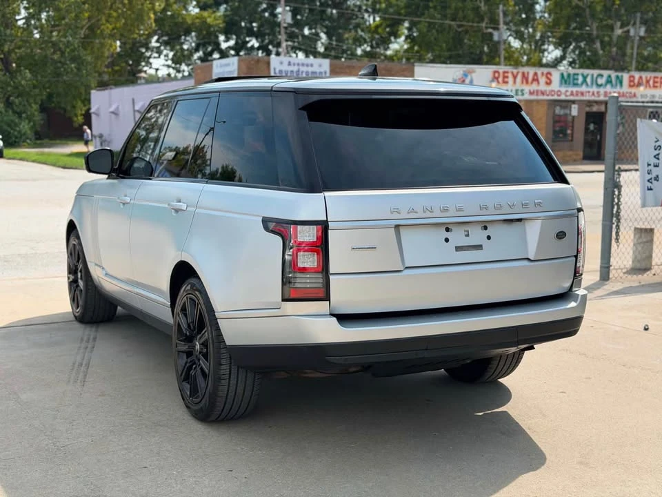2017 Land Rover Range Rover L405 - Image 7 of 20