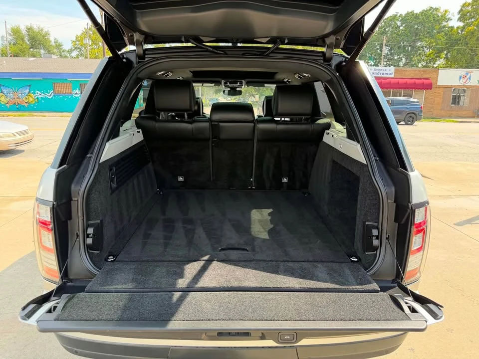 2017 Land Rover Range Rover L405 - Image 16 of 20