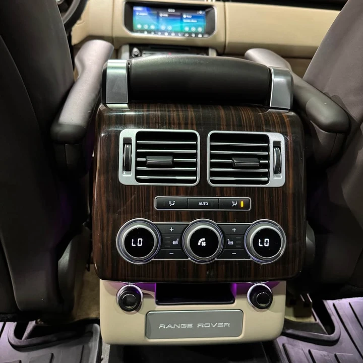2017 Land Rover Range Rover L405 - Image 11 of 20