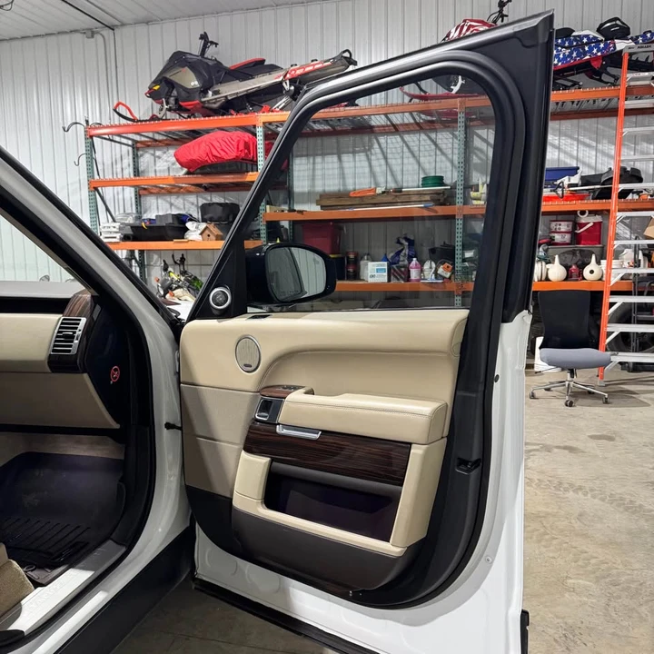 2017 Land Rover Range Rover L405 - Image 17 of 20