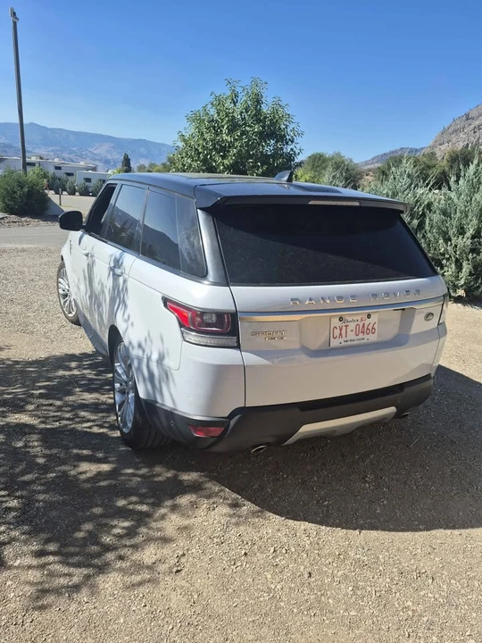2017 Land Rover Range Rover L405 - Image 5 of 11