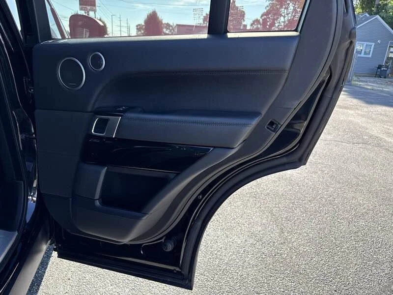 2017 Land Rover Range Rover L405 - Image 17 of 18