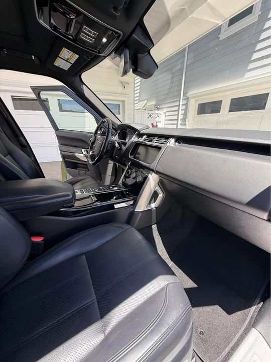 2017 Land Rover Range Rover L405 - Image 11 of 17