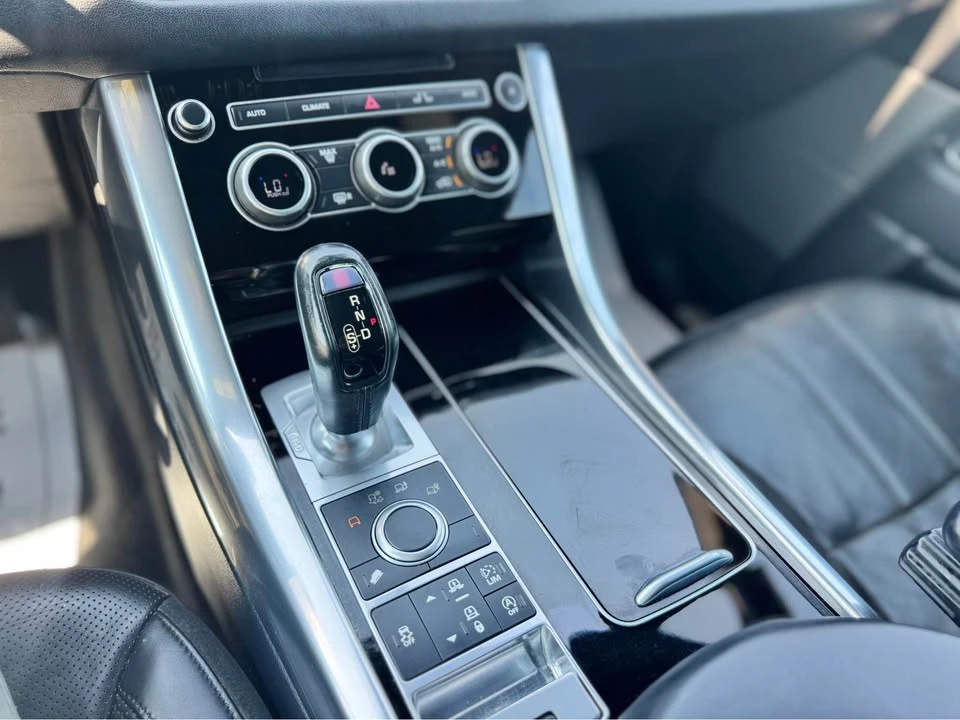 2017 Land Rover Range Rover L405 - Image 12 of 20