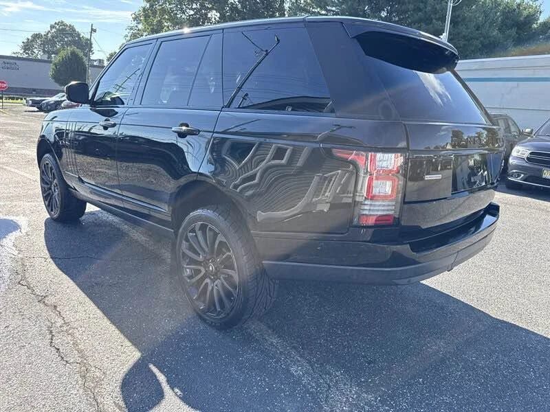 2017 Land Rover Range Rover L405 - Image 4 of 18