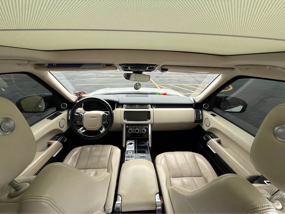 2017 Land Rover Range Rover L405 - Image 6 of 9