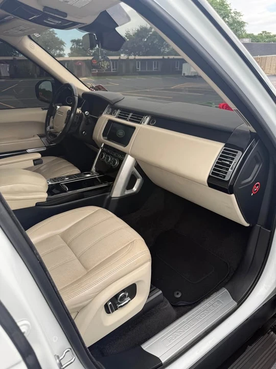 2017 Land Rover Range Rover L405 - Image 5 of 9