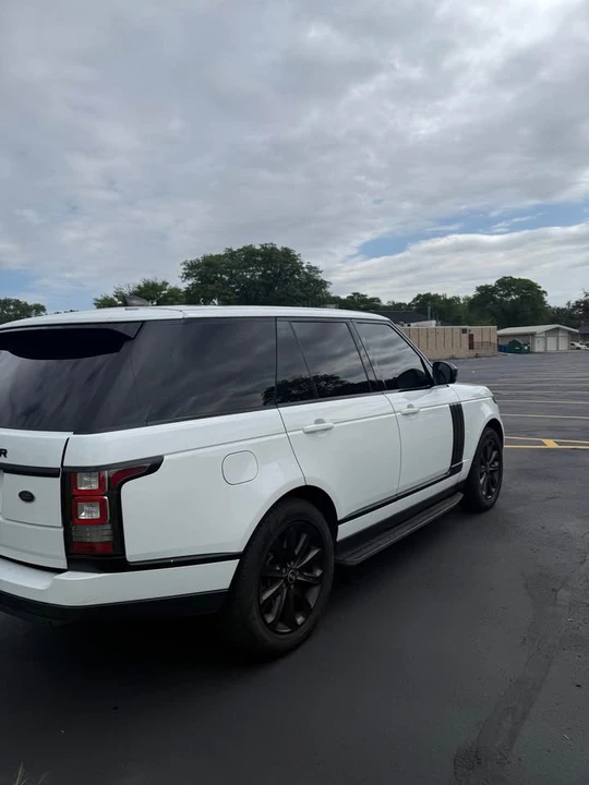 2017 Land Rover Range Rover L405 - Image 3 of 9