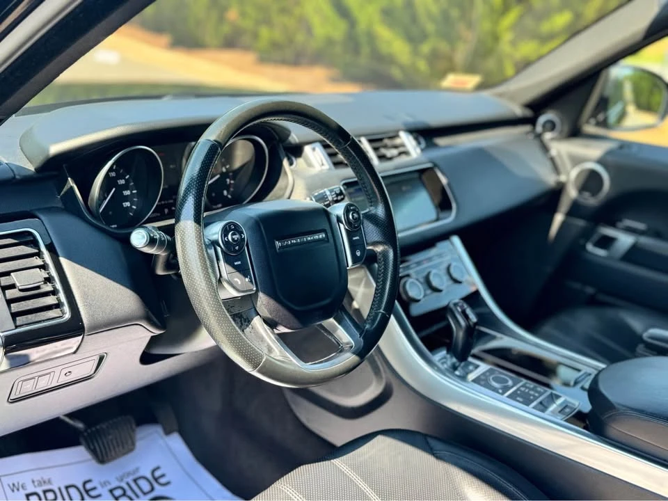 2017 Land Rover Range Rover L405 - Image 11 of 20