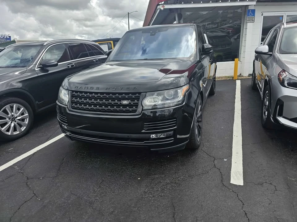2017 Land Rover Range Rover L405 - Image 2 of 2