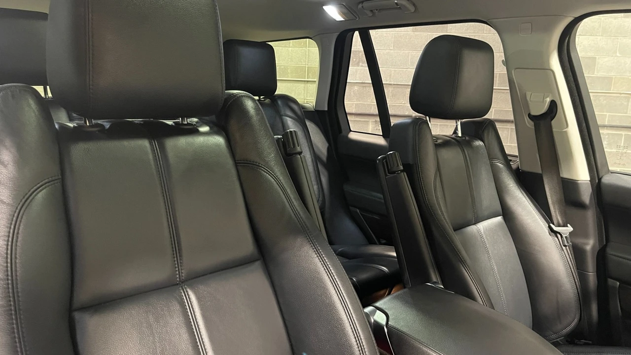 2017 Land Rover Range Rover L405 - Image 21 of 31