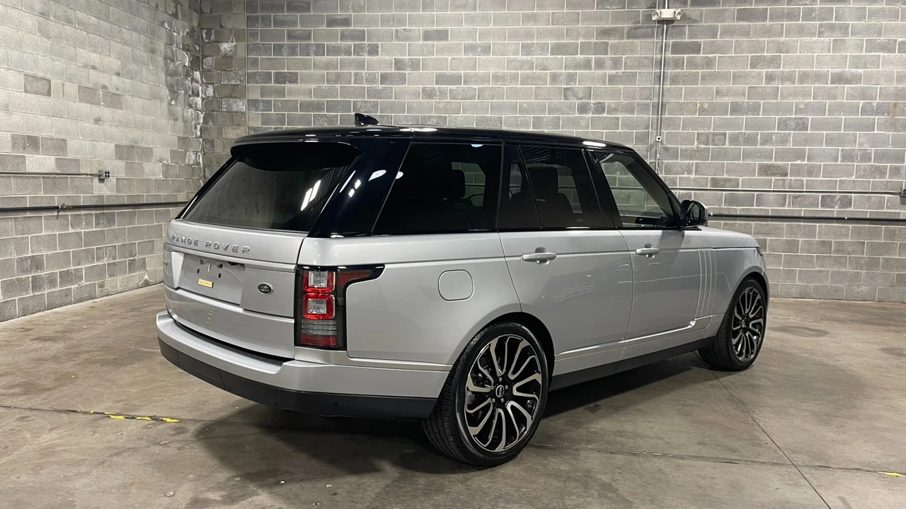 2017 Land Rover Range Rover L405 - Image 8 of 31