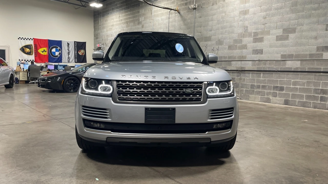 2017 Land Rover Range Rover L405 - Image 9 of 31