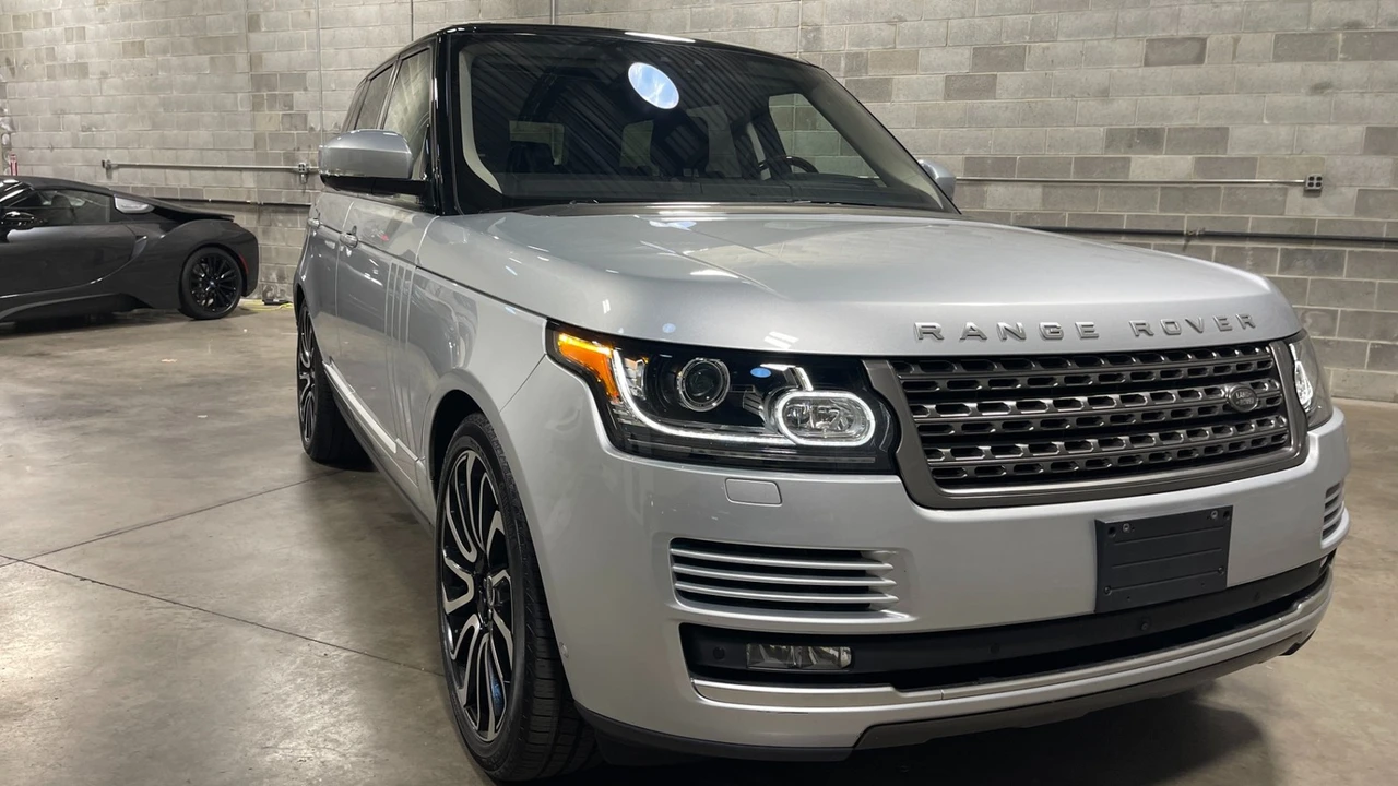 2017 Land Rover Range Rover L405 - Image 4 of 31