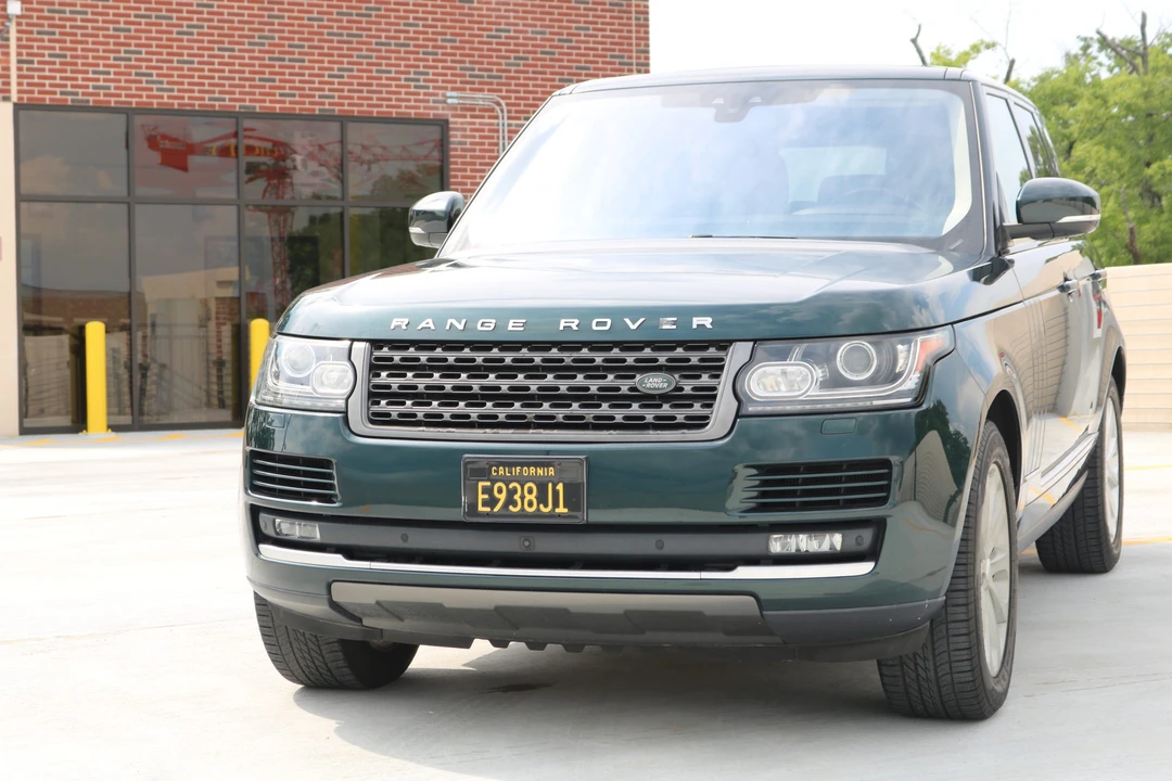 2017 Land Rover Range Rover L405 - Image 3 of 31