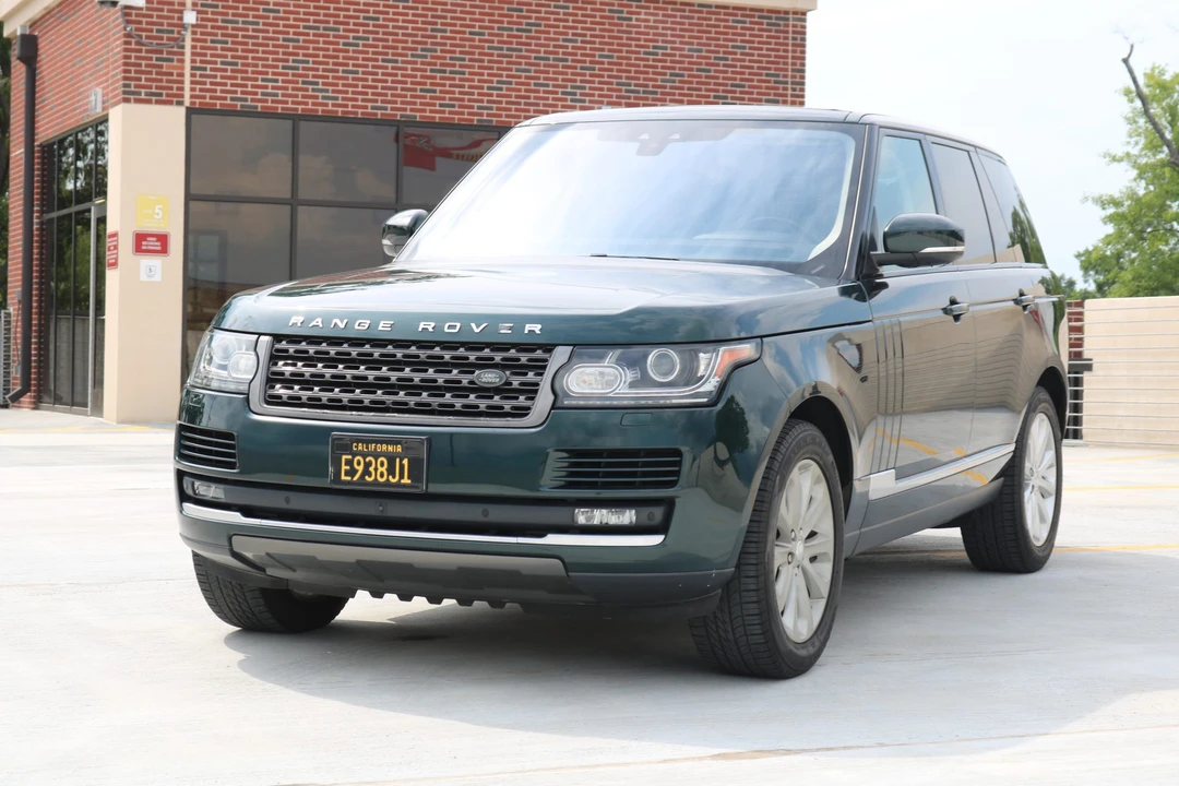 2017 Land Rover Range Rover L405 - Image 4 of 31