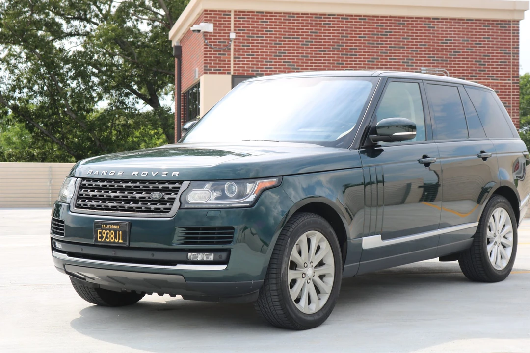 2017 Land Rover Range Rover L405 - Image 8 of 31