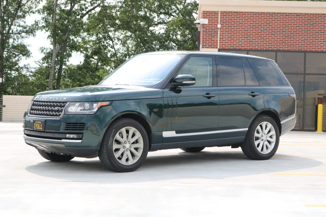 2017 Land Rover Range Rover L405 - Image 12 of 31