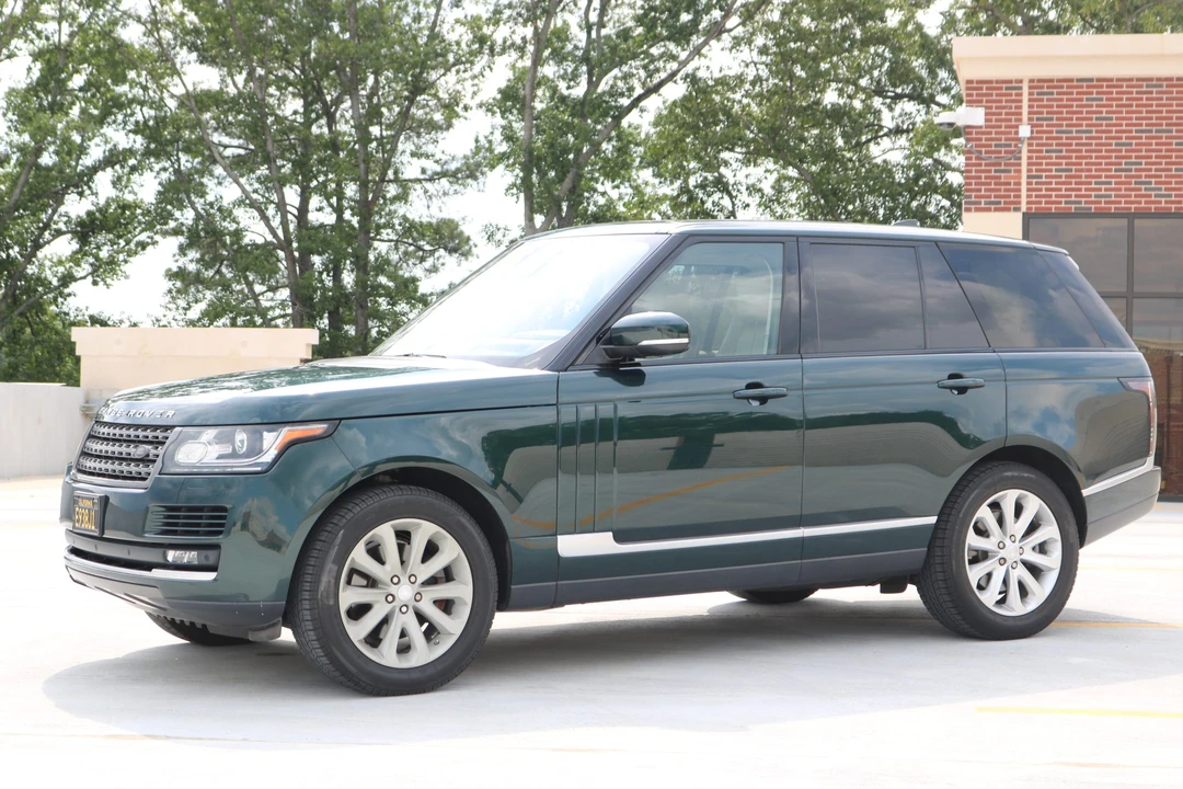 2017 Land Rover Range Rover L405 - Image 13 of 31