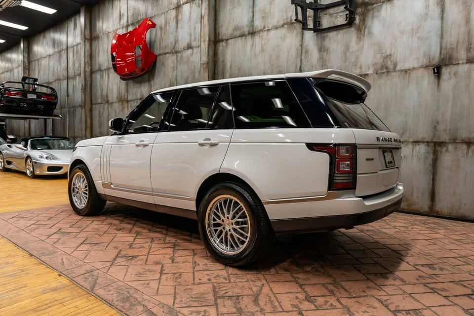 2017 Land Rover Range Rover L405 - Image 4 of 20