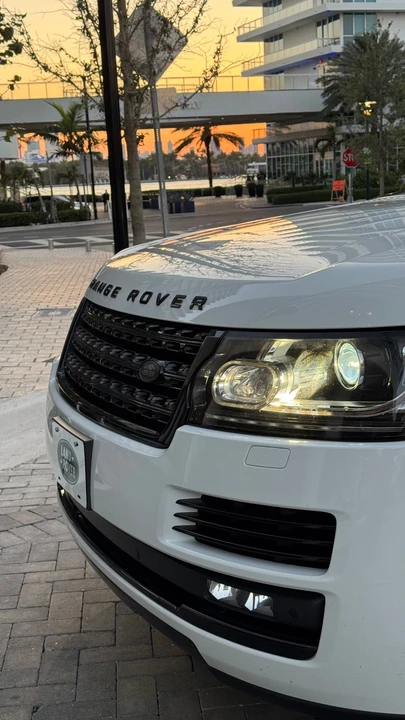 2017 Land Rover Range Rover L405 - Image 6 of 21