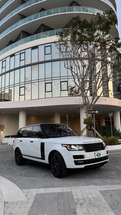 2017 Land Rover Range Rover L405 - Image 3 of 21