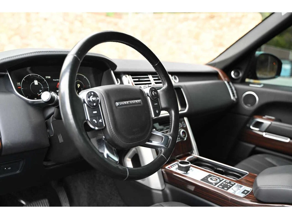 2017 Land Rover Range Rover L405 - Image 12 of 21