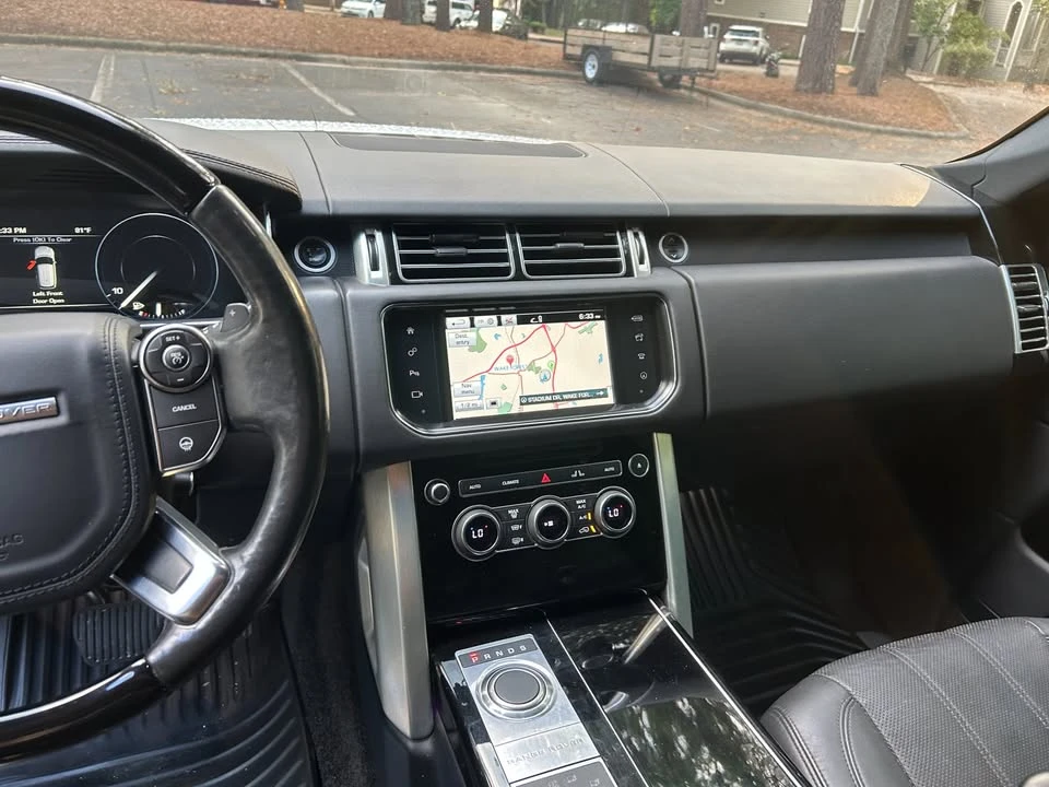 2017 Land Rover Range Rover L405 - Image 4 of 7