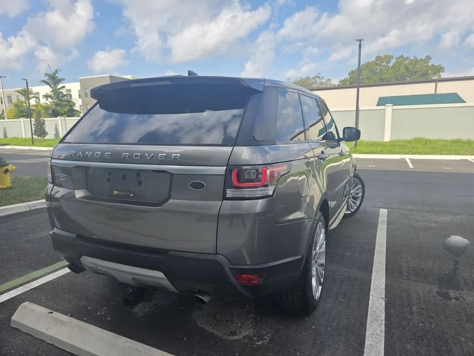 2017 Land Rover Range Rover L405 - Image 6 of 20