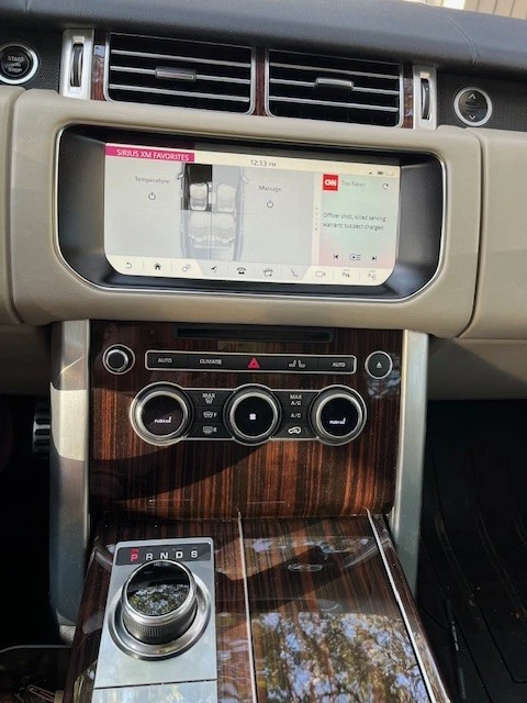 2017 Land Rover Range Rover L405 - Image 2 of 21