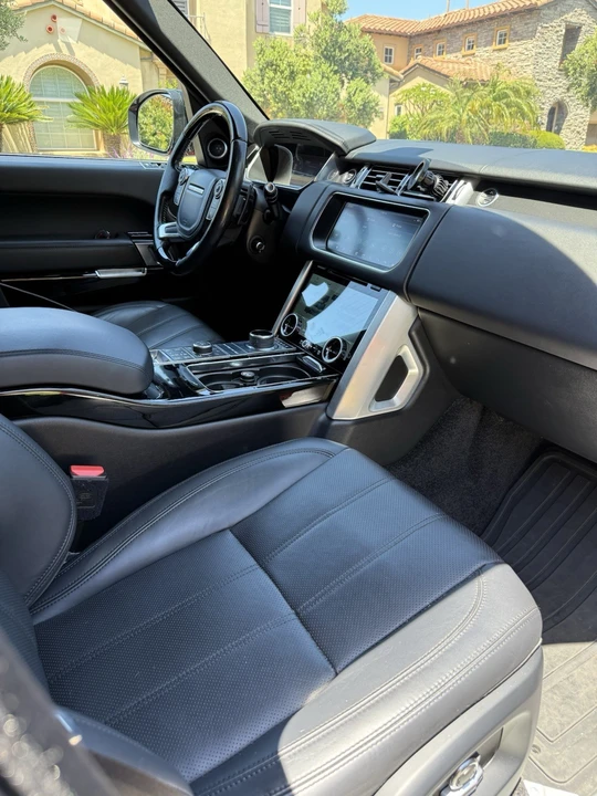 2017 Land Rover Range Rover L405 - Image 8 of 15