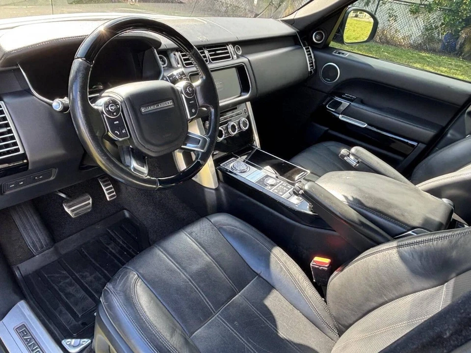 2017 Land Rover Range Rover L405 - Image 8 of 21