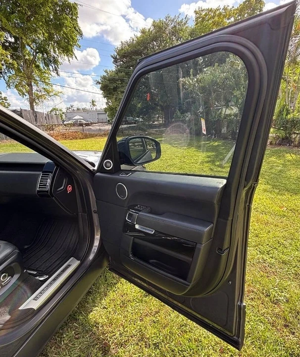 2017 Land Rover Range Rover L405 - Image 7 of 21