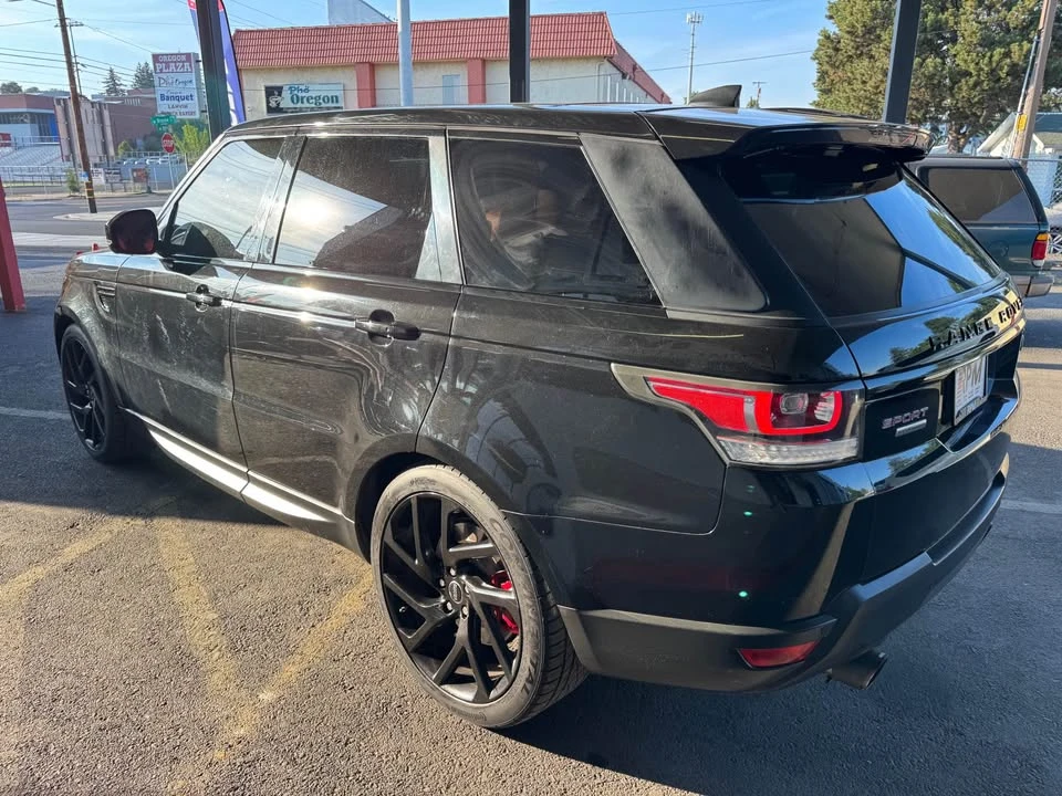 2017 Land Rover Range Rover L405 - Image 5 of 20