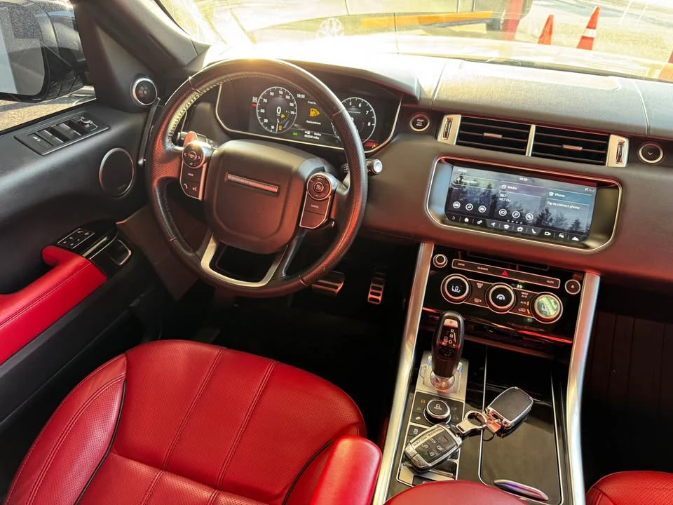 2017 Land Rover Range Rover L405 - Image 10 of 20