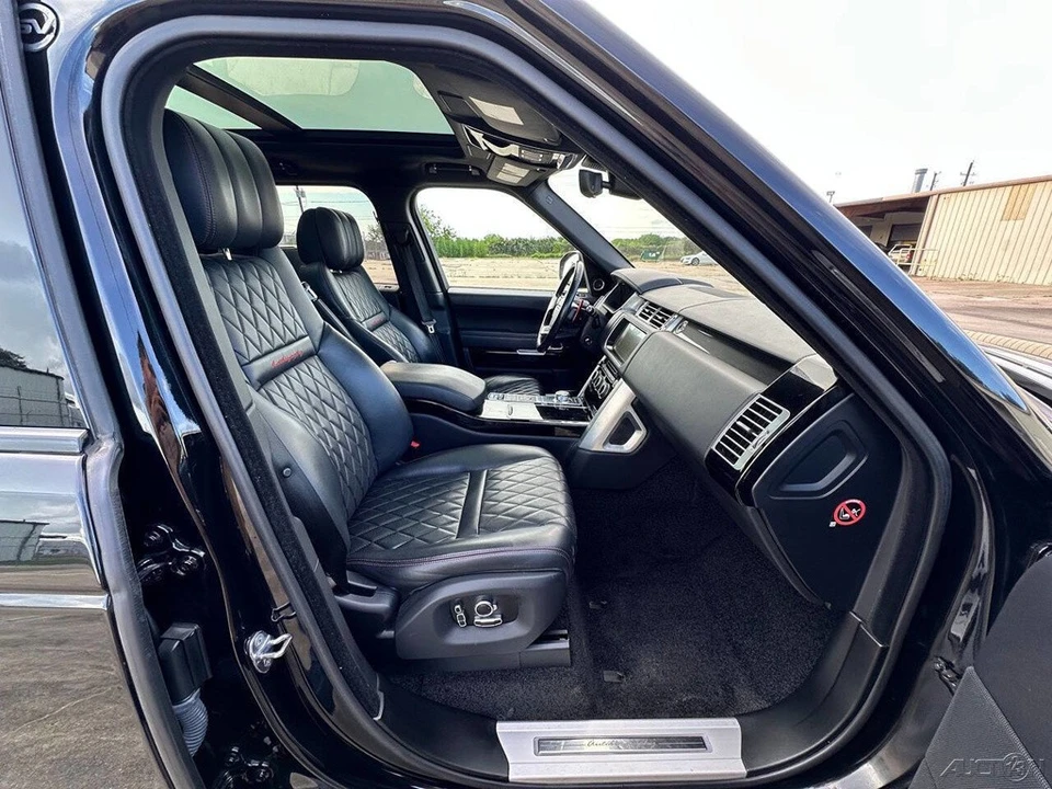 2017 Land Rover Range Rover L405 - Image 11 of 24