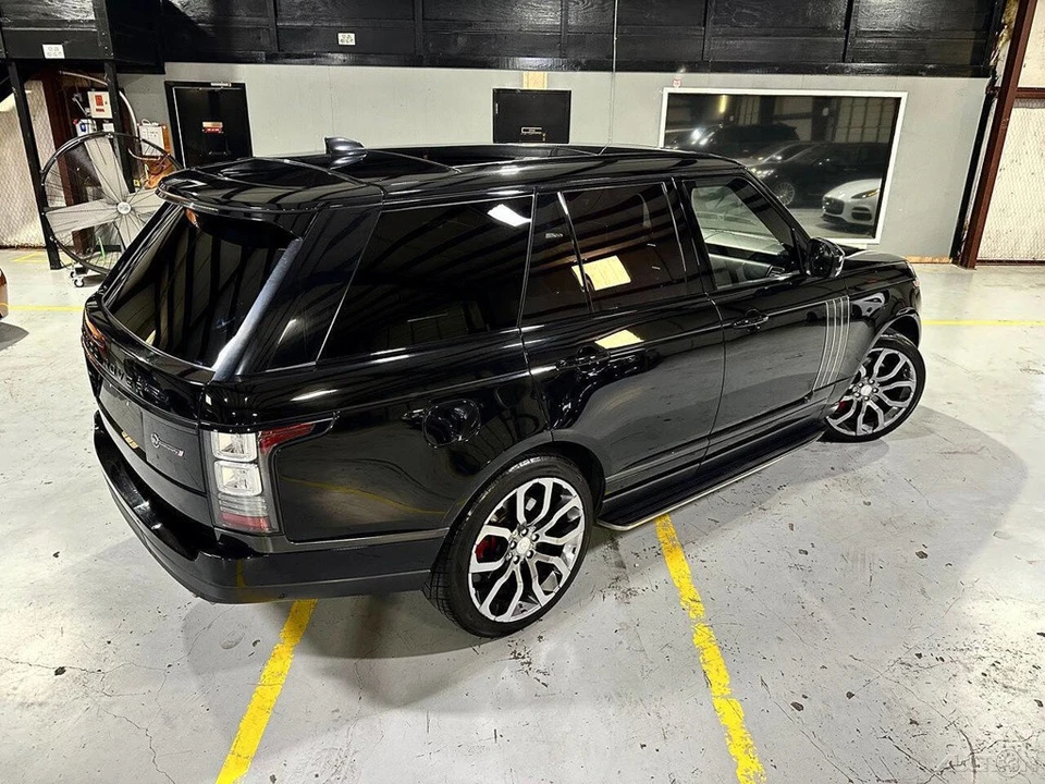 2017 Land Rover Range Rover L405 - Image 8 of 24