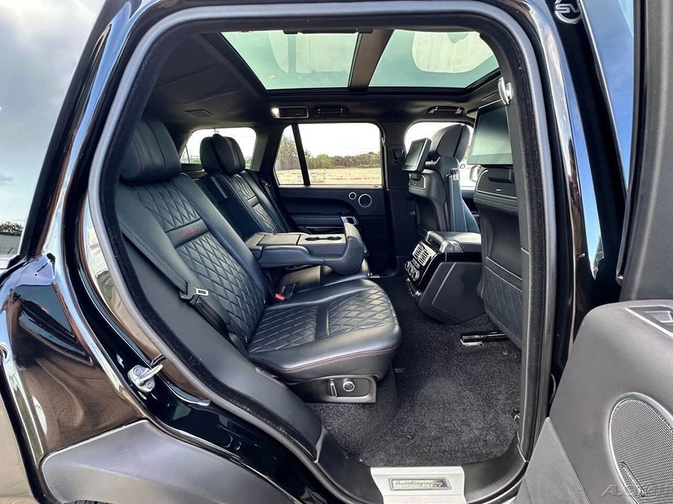 2017 Land Rover Range Rover L405 - Image 14 of 24